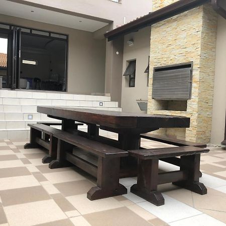 Coral Beach Bed & Breakfast East London Dış mekan fotoğraf