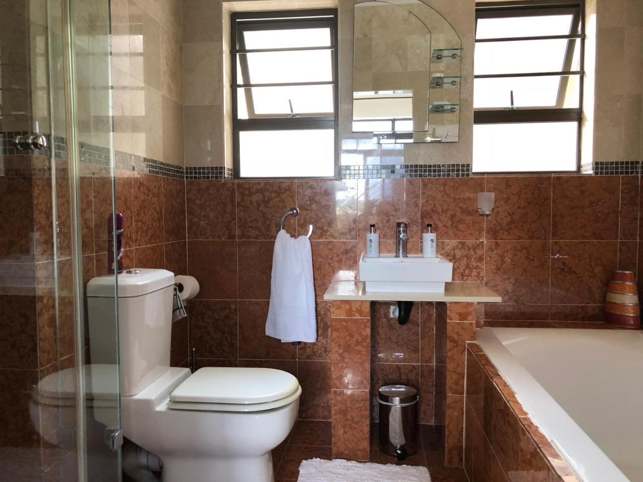 Coral Beach Bed & Breakfast East London Dış mekan fotoğraf