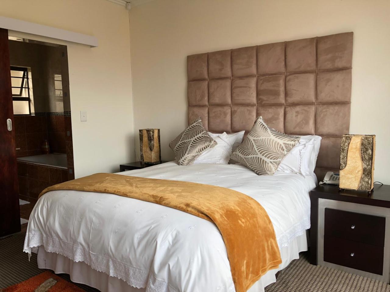 Coral Beach Bed & Breakfast East London Dış mekan fotoğraf